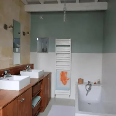 Holiday home Charming House With Swimming Pool
